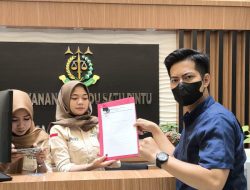 Tokoh BEM Laporkan Ke Kejari Dugaan Kasus Keterlambatan Pengembalian Dana Kelebihan Pembayaran 4 Perusahaan Rekanan Disdik Kota Bekasi