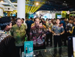 Panglima TNI Dampingi Presiden RI Hadiri Festival Like 2 KLHK di JCC Senayan