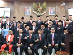 Rapat Paripurna Pengambilan Sumpah Jabatan Anggota DPRD Kota Bekasi Masa Periode 2024-2029 Berjalan Khidmat