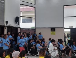 Jaksa Tuntut 1,5 Tahun Penjara untuk Ike Farida, Sidang Sumpah Palsu Memanas