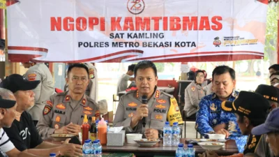 Ngopi Kamtibmas Bersama Warga RW. 13 Bekasi Utara Bersama Kapolres Metro Bekasi Kota