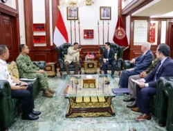 Panglima TNI Dampingi Menhan RI Terima Wamenhan AS Bidang Pertahanan Indo-Pasifik