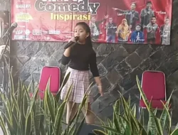“Lantunan ‘Mengejar Mimpi’ Alvaret Sese Buka Kehangatan Stand-Up Comedy Inspirasi di Mahakopi”