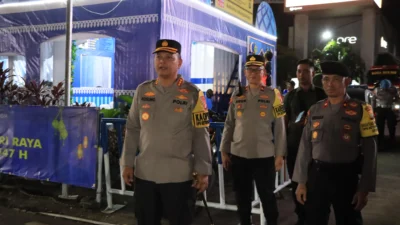 Kapolres Metro Bekasi Kota Memantau H -6 Lebaran 2026, Pemudik Yang Melintasi Jalan Ahmad Yani