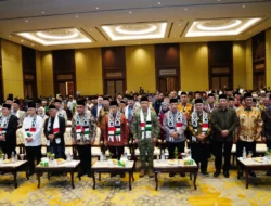 Panglima TNI Hadiri Silaturahmi Nasional Ormas Islam dan Halal Bihalal Idul Fitri 1447 H MUI