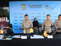 Polres Metro Bekasi Kota Ungkap Kasus Pengeroyokan dan Mengakibatkan Korban Meninggal di Mustika jaya Kota Bekasi 