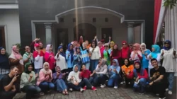 Warga Jatiwaringin Curhat Soal Jalan, Sekolah hingga BPJS, Puspa Yani Siap Kawal Aspirasi