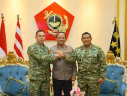 Kapolda Metro Jaya dan Pangdam Jaya Kunjungi Pangkormar, Perkuat Sinergi TNI-Polri