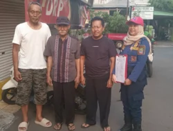 Biawak Masuk ke Rumah Warga Margahayu, Damkar Kota Bekasi Gerak Cepat Evakuasi