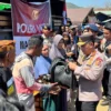 Polri Perkuat Penanganan Gempa NTT, Kapolri Tinjau Lokasi Terdampak dan Serahkan Bantuan