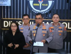 Polri Berikan Penghargaan kepada Personel atas Dedikasi dan Keberanian dalam Menjalankan Tugas di Aceh
