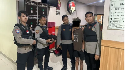 Pria Ugal-ugalan di Bekasi Ditangkap Tim Patroli, Ternyata Bawa Obat Keras