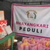Bhayangkari Peduli, Berikan Bantuan dan Trauma Healing bagi Warga Terdampak Gempa di Manggarai Timur
