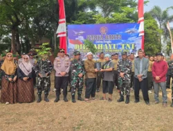 Peringati HUT TNI Ke 81, Sinergi TNI-Polri Dan Masyarakat Kota Blitar Gelar Aksi Tanam Pohon Di Bantaran Sungai Karplos