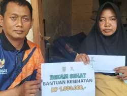 Lewat Program Bekasi Sehat, BAZNAS Kabupaten Bekasi Salurkan Bantuan Pengobatan untuk Warga Kedung Pengawas