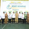 Wali Kota Bekasi Serahkan Hibah Aset Daerah Senilai Rp2,7M, Untuk Memaksimalkan Operasional Kemenag Kota Bekasi