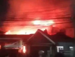 Dua Orang Dinyatakan Meninggal Dalam Kebakaran Di Kaliabang Tengah Bekasi Utara
