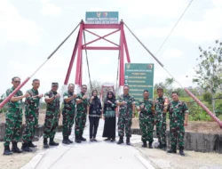 Tim Wasrik Itdam V/Brawijaya Tinjau Proyek Pembangunan Jembatan Di Wilayah Kodim 0808/Blitar