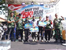 Semarakkan HUT TNI Ke-81, Koramil 0808/03 Kanigoro Gelar Fun Run 5K Bersama Masyarakat
