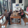 Pererat Sinergitas, Babinsa Dan Bhabinkamtibmas Gelar Komsos Bersama Aparat Kelurahan Kepanjenlor