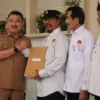 Perkuat Deteksi Dini dan Jaga Stabilitas Wilayah, Wawali Harris Bobihoe Kukuhkan Pengurus FKDM